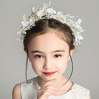 Sweet Party Hand-embroidered fabric / Dried Flower Headpiece with Imitation Pearl / Flower 1 pc Wedding / Birthday Headpiece