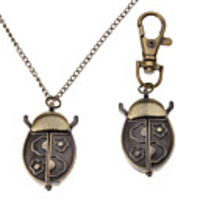 Unisex Beetle Style Alloy Analog Quartz Keychain Necklace Watch (Bronze)