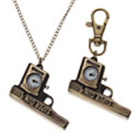 Unisex Gun Style Alloy Analog Quartz Keychain Necklace Watch (Bronze)