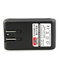 Universal Cell Phone Charger with USB Power Port for HTC Nexus One/Desire (Black)