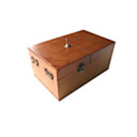 Useless Box Gags Practical Joke Stress and Anxiety Relief Turns Itself Off Leave Me Alone Novelty Wooden 1 pcs Kid