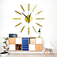 Wall Clock Living Room Modern Simple Quiet Fashion Creative Bedroom Clock Round Clock Bedroom Background Wall Decoration