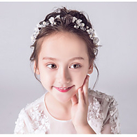 Wedding Cute Crystal / Imitation Pearl Headpiece with Crystal / Faux Pearl 1 pc Wedding / Birthday Headpiece