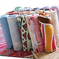 Yoga Towel Odor Free Eco-friendly Non Slip Microfiber for Yoga 18264 cm Black Light Yellow Earth Yellow
