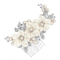 Sophia freshwater pearl hair comb